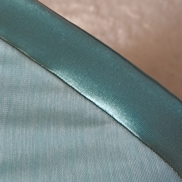 Vanity Fair Women's Illumination Full Figure Zoned-in Support Green Solid Bra 42 - Picture 4 of 10